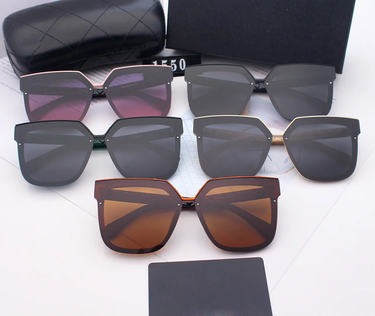 

Designer Original Brand Oversized Frame Polarized Sunglasses Women Men Fashion Driving Travel Shades Glasses Outdoor Eyewear