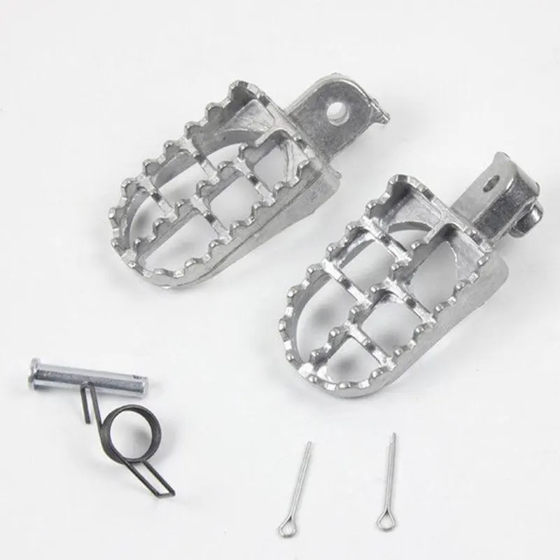 200 foot. 200 foot. 200 foot. Infinity v. Stay back.