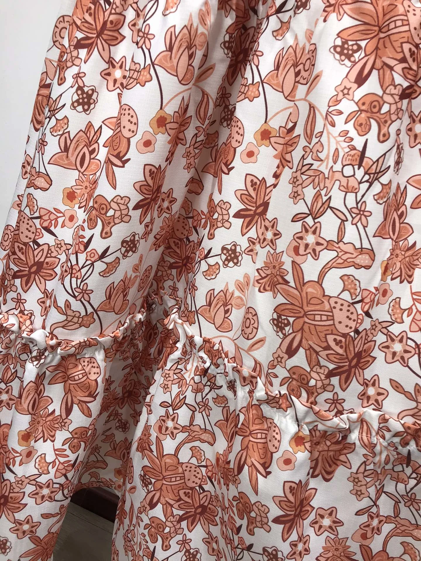 

Designer Lady European Cottagecor Gown Women Sleeveless Flower Print Belted Frill Trim Pinic Dress Midi Robe