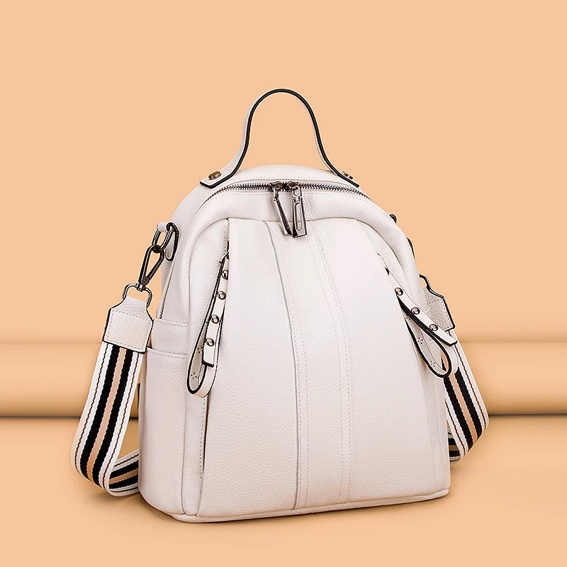 

100% Genuine Leather Women's backpack Casual Waterproof real Cowhide Backpacks Female Luxury Back pack Women Travel Shoulder Bag