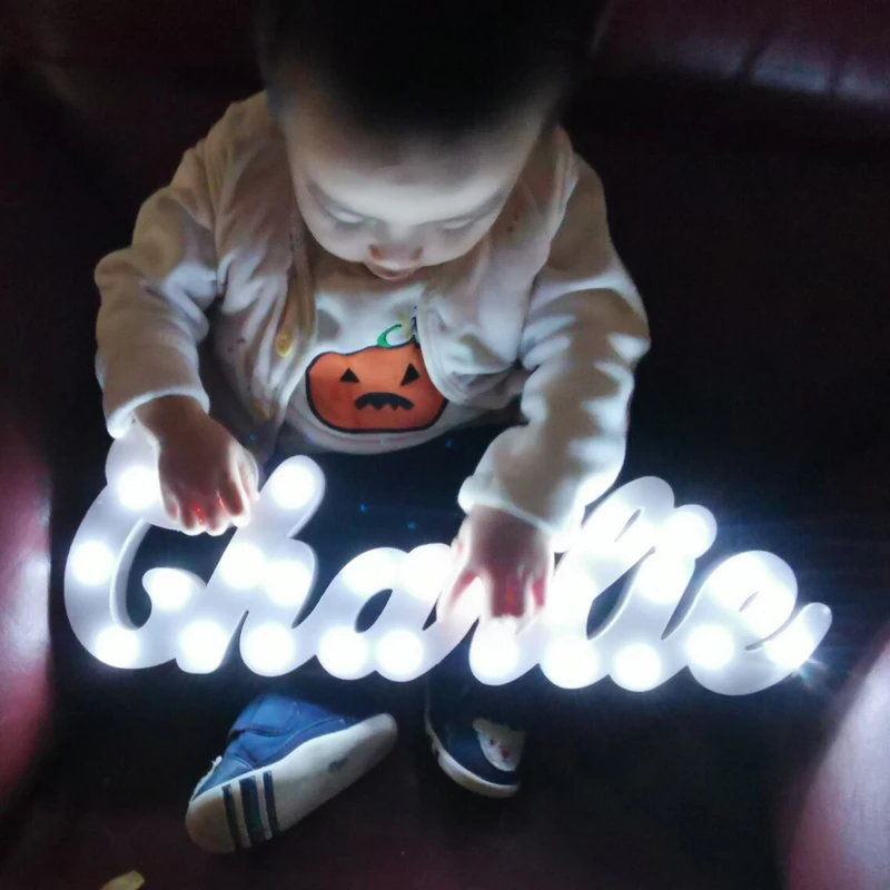 Белый светодиодный ночсветильник с именем и логотипом лампа буквами настенная