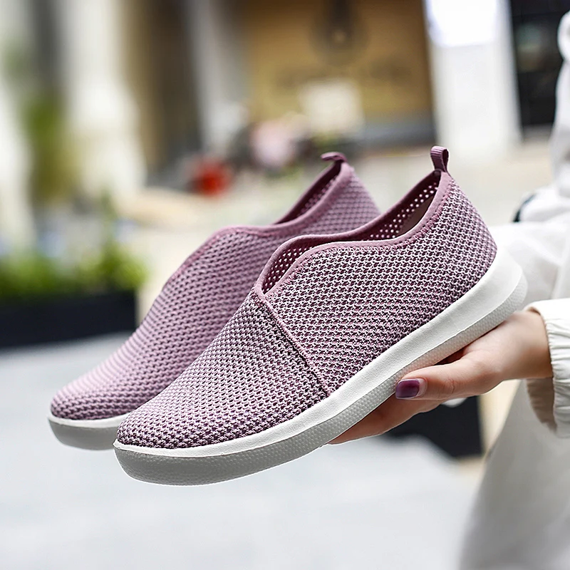 

2020 brand mesh breathable Summer shoes women loafers Slip on Shoes women Casual flats shoes New zapatillas shoes plus size35-42