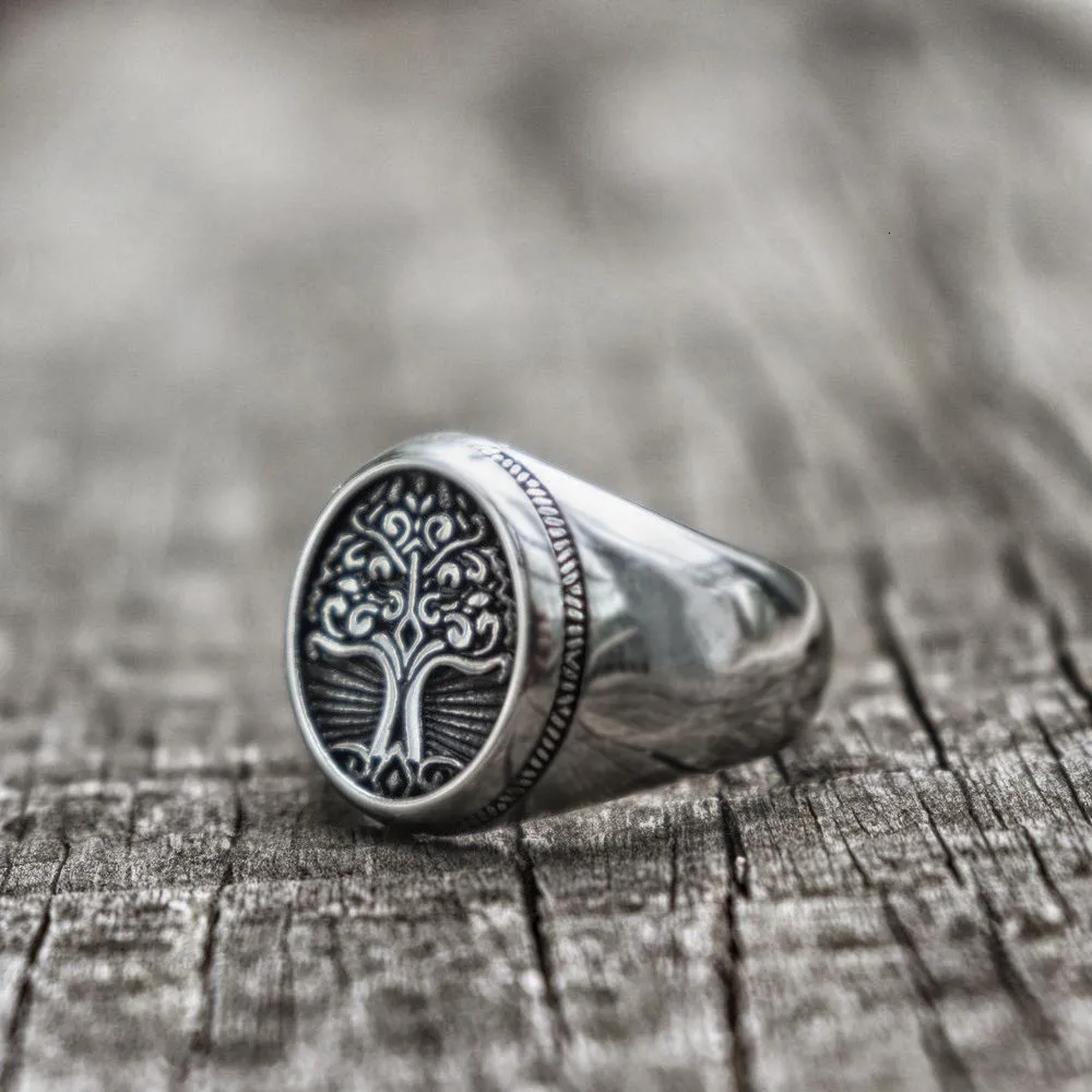 

Vintage Stainless Steel Tree of Life Signet Ring Classic Men Viking Amulet Rings Nordic Jewelry Wholesale