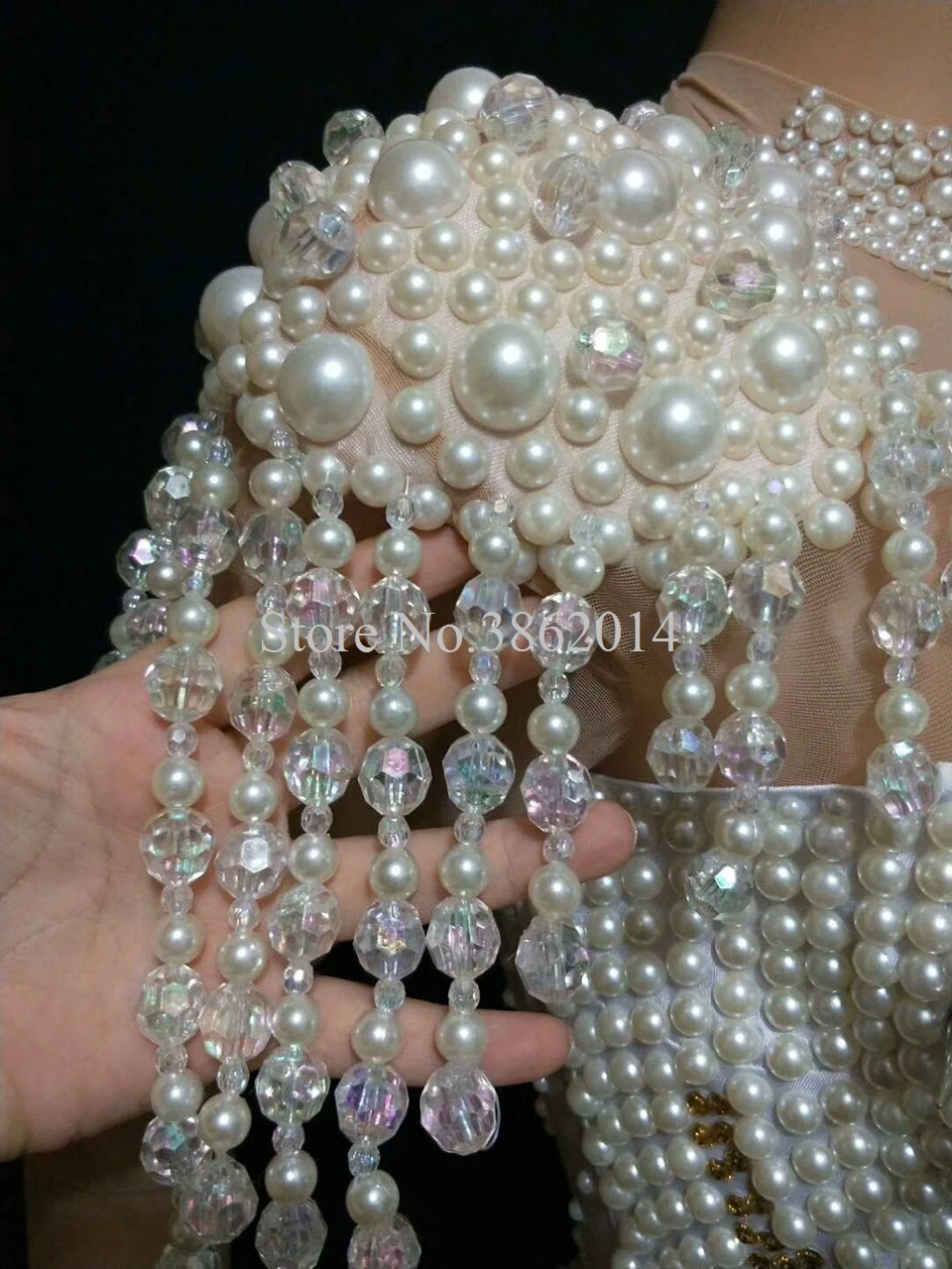 Женский костюм для джазовых танцев белый с бусинами и жемчужинами выступления на