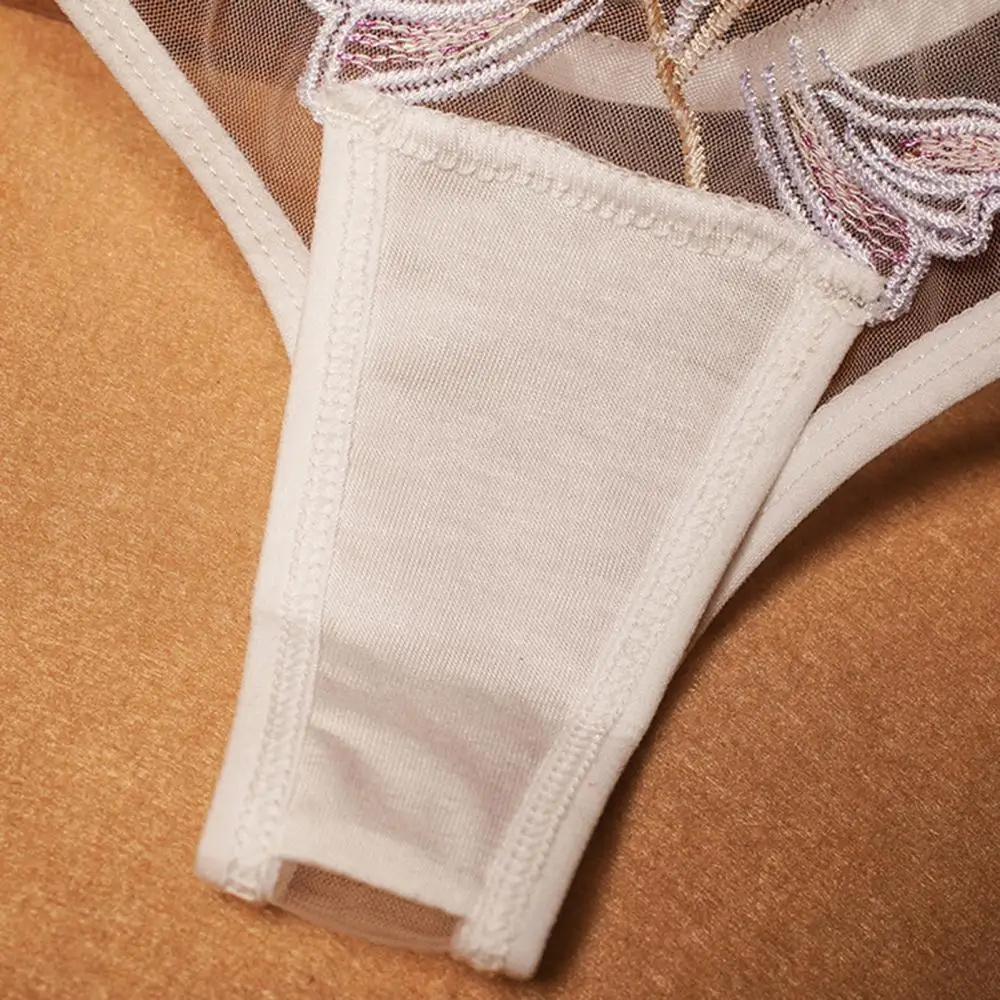 

Women Sexy Lace Embroidered Thong Ladies Panties Women Flower Embroidered G-string Briefs Panties Hollow Low Waist Underwear