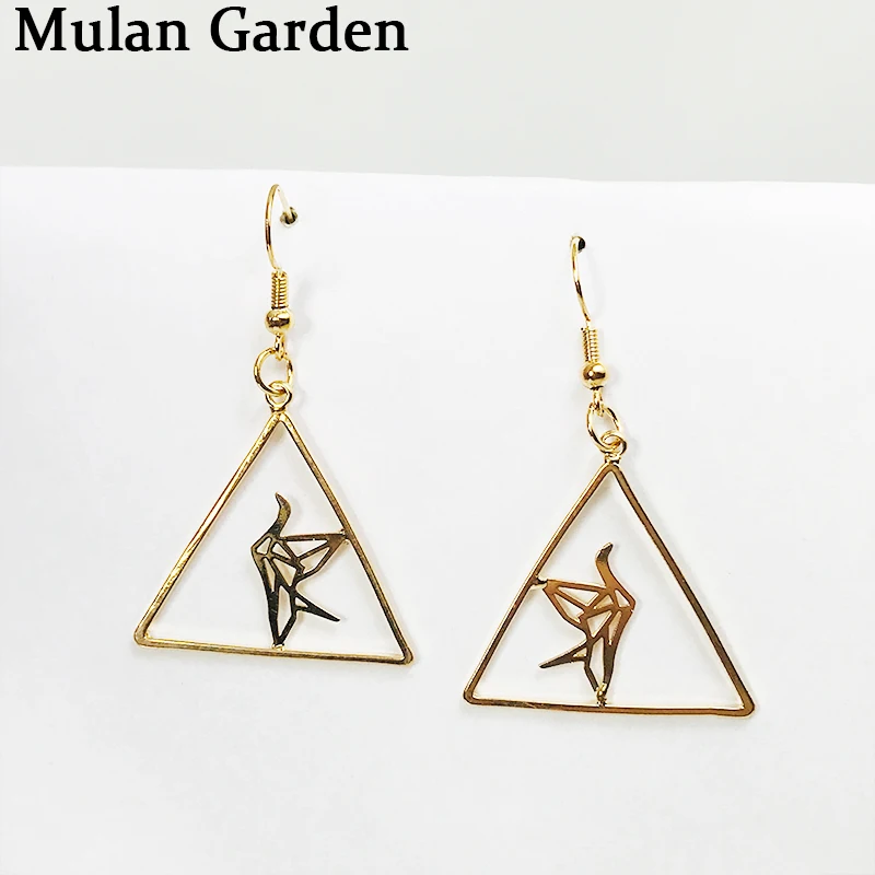 M & G треугольные золотые серьги с полой птицей висячие модные ювелирные изделия