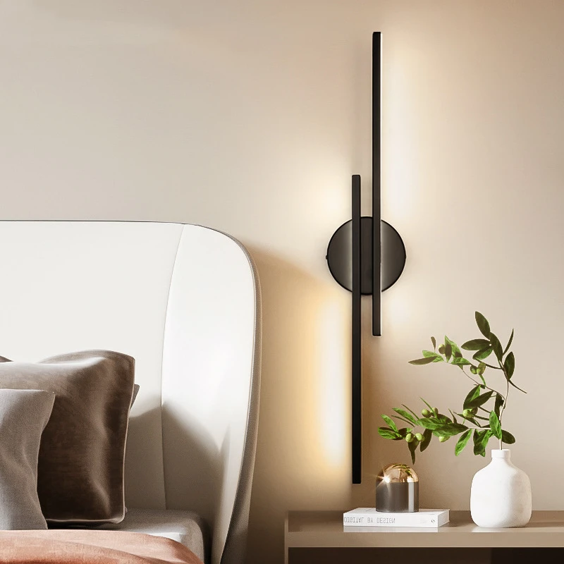 구매 현대 LED 벽 램프 침실 머리맡 독서 Sconce 거실 배경 복도 북유럽 흑백 바 스트립 장식 조명