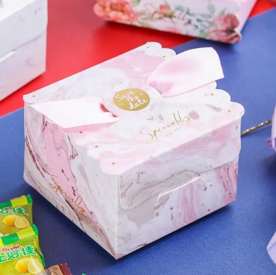 

100PCS New Creative Mini Gift Bag Box for Party Baby Shower Paper Chocolate Boxes Package/Wedding Favours candy Boxes