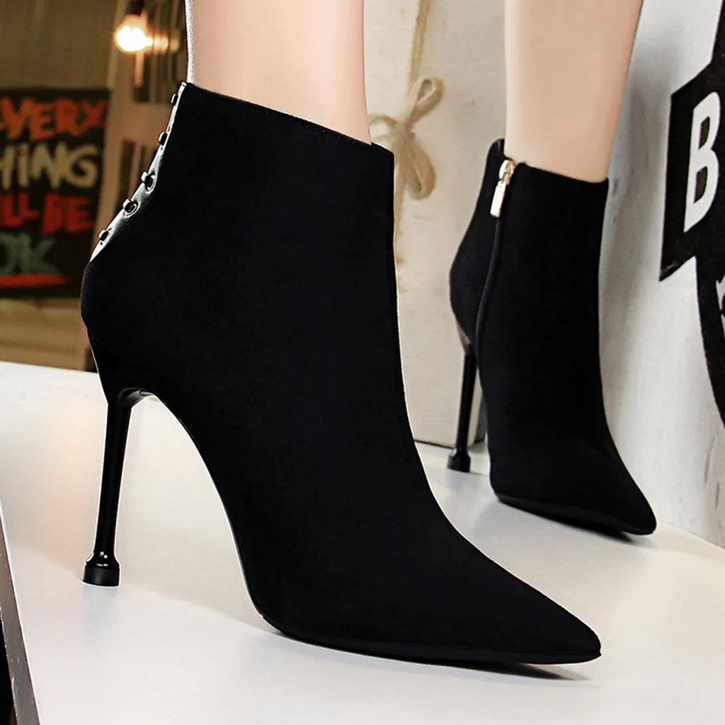 Женские ботинки на высоком каблуке в стиле ретро с острым носком и боковой