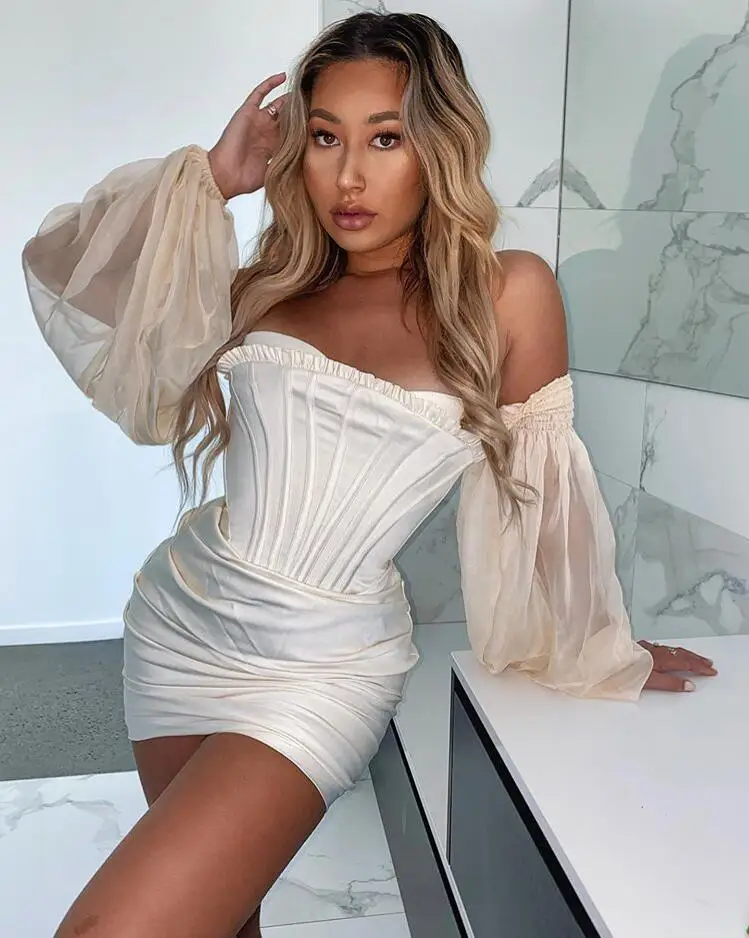 Женское облегающее вечернее платье черное или Белое Облегающее с открытыми