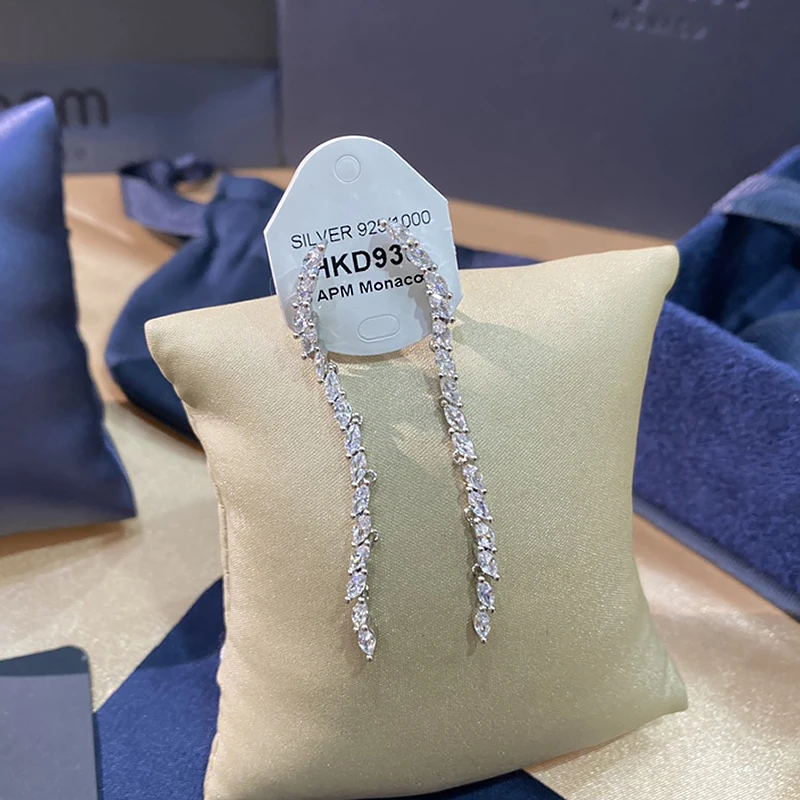 

Diamond Long Earrings 925 Sterling Silver micro inlaid zircon fashion women's exquisite Party style exquisite jewelry