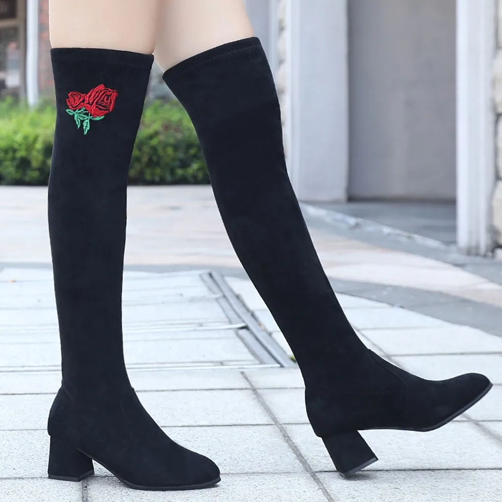 Высокие сапоги до колена с вышивкой женские замшевые ботильоны выше обувь