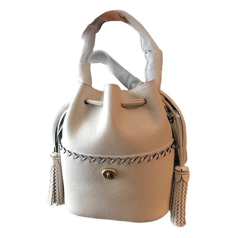 

Bag 2021 new tassel bag women's drawstring bucket bag Single Shoulder Messenger Bag classic large capacity leather bag