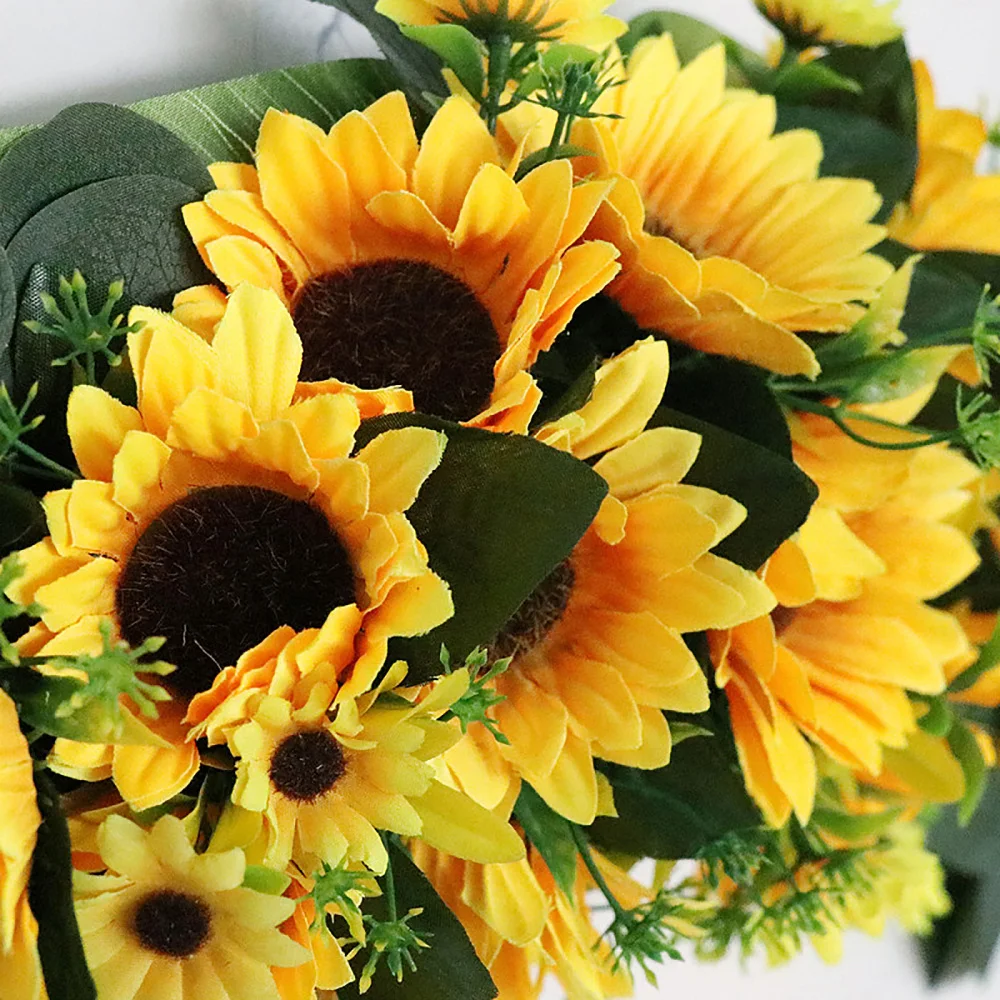

Artificial Sunflower Swag Garden Leaf Grass Sunflowers Blossom Flower Vines Living Rooms Bedrooms Simulation Lintel Decoration