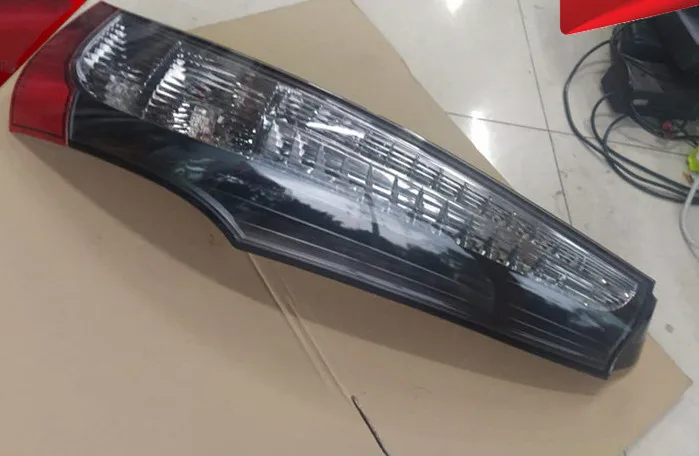 

eOsuns led rear light driving brake turn signal assembly for Mitsubishi Grandis