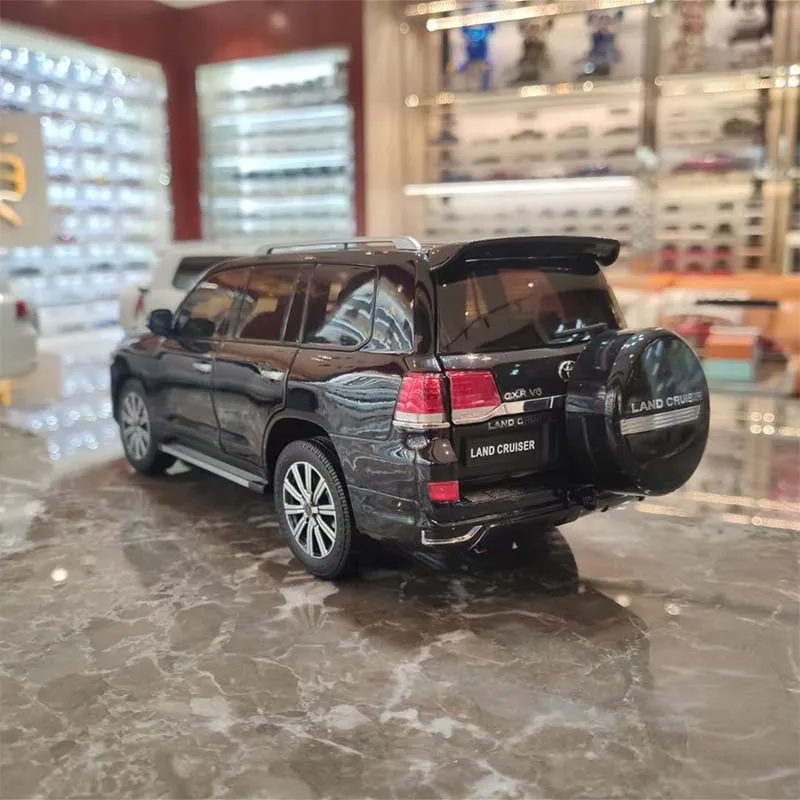 

2021 New 118 Model Car Boy alloy Toy Car Six Door Car Children's Toy Gift Collection Toyota Rand Cooluzer