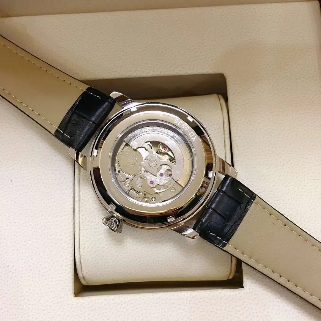 

2021 new high-end business men's watch fashion watch personality watch six pin function watch
