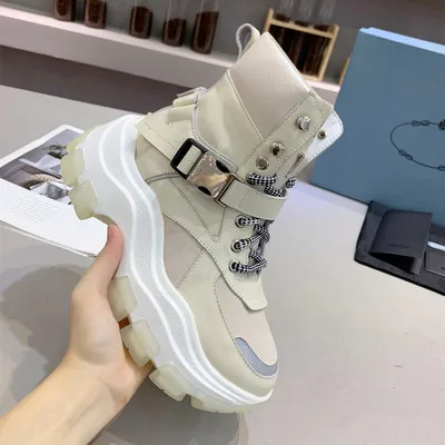 

High-top Buckle Strap Sports Shoes Genuine Leather Thick-soled Lace-Up Fashion Designer Woman Shoes 2020 Comfortable Couple Shoe