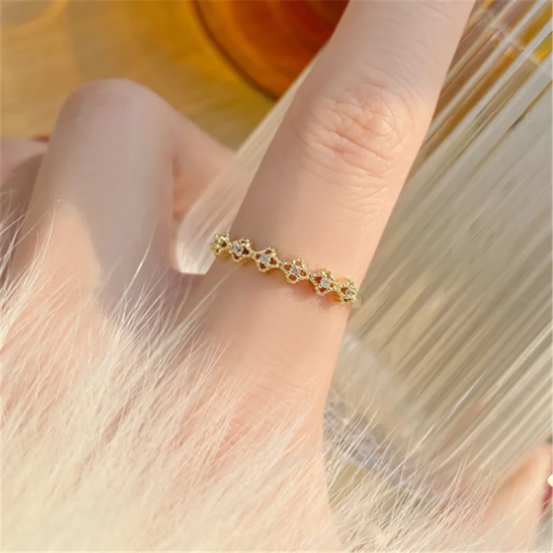 

Fashionable and Simple Design Sense Flower Cut Air Quality Opening Ring Women's Holiday Gift Jewelry Wholesale