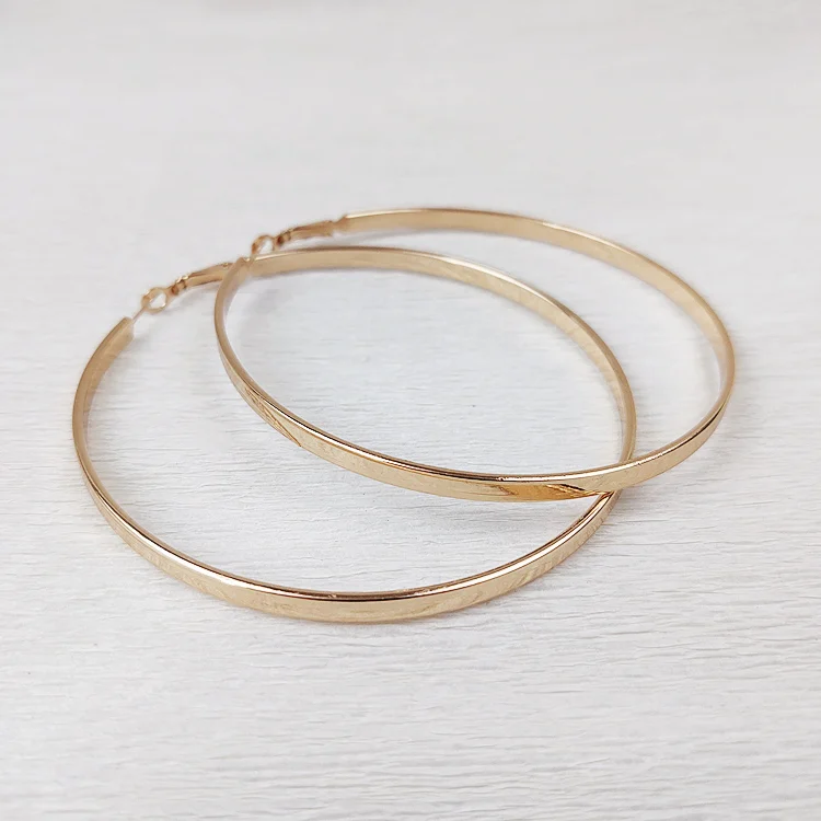 

New Hoop Earrings Round Flat Shape Charming Retro Popular Exaggerated Trendy Big Huge Large Gift Woman Girl Show Party Gold 025