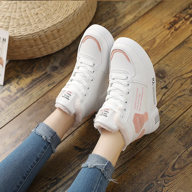 

2020 Winter New Plus Velvet Women's Shoes High-top Shoes Female Students Thick-soled Sneakers Cotton Shoes