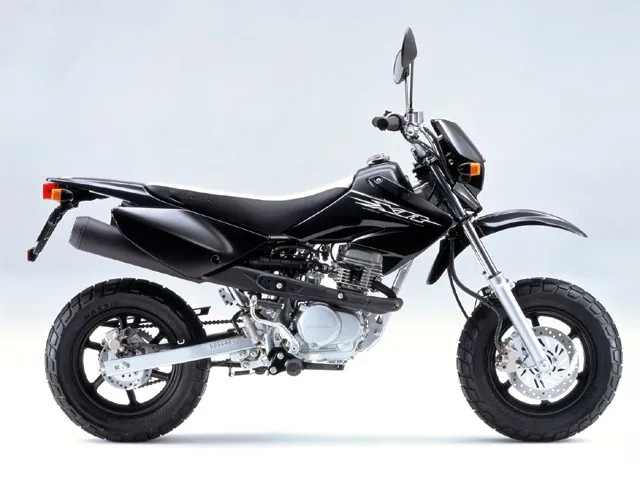 Бесплатные фотографические наклейки для Honda XR 50 2005 XR100 |