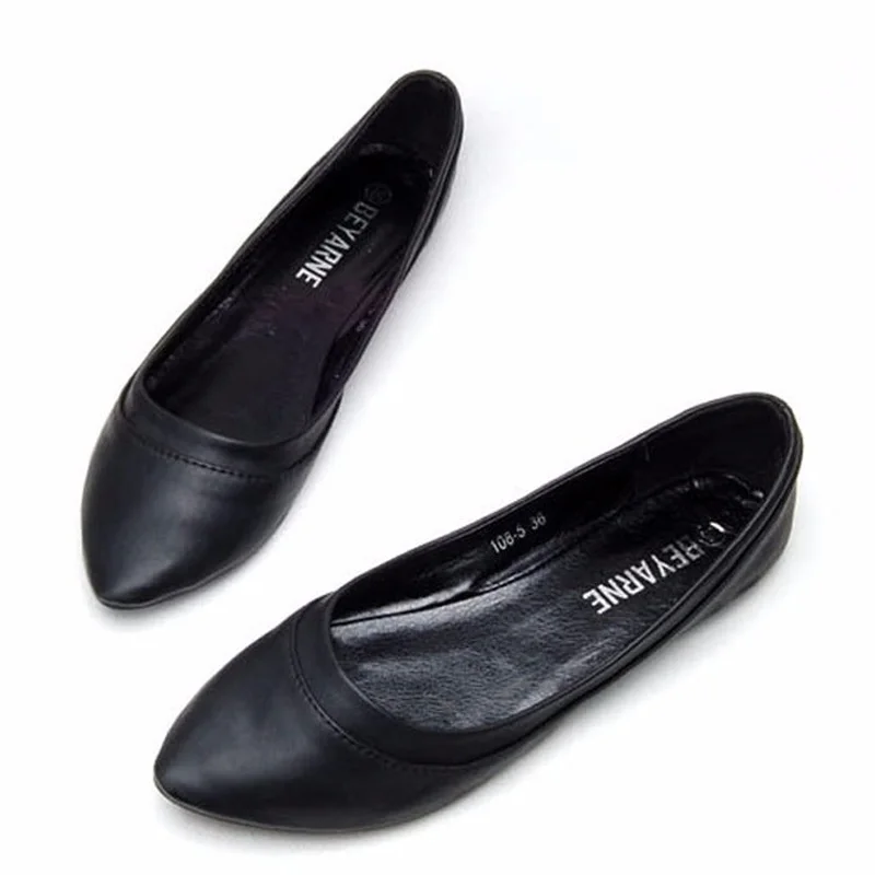 Женские туфли на плоской подошве без застежки с острым носком | Обувь