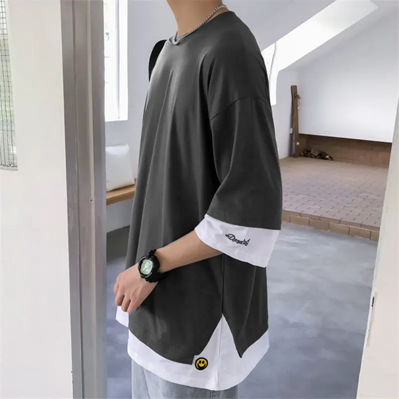 

Cotton summer Harajuku color matching fake two short sleeve T-shirt men's large size round neck T-shirt tide five-point sleeve