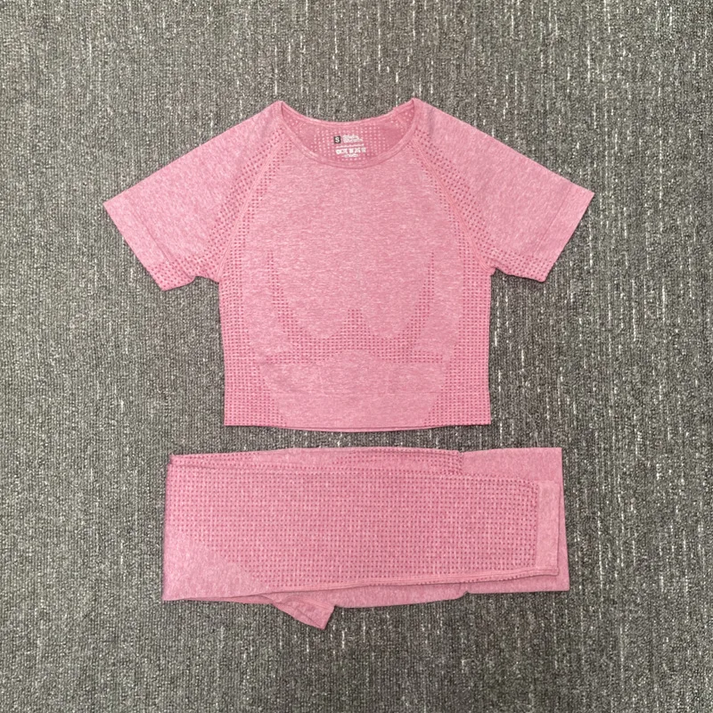 

2 Piece Set Women Knitted Short-Sleeved Yoga Suit Seamless Hip-up Elastic Fitness Sports Dot Yoga Set Workout Clothes for Women
