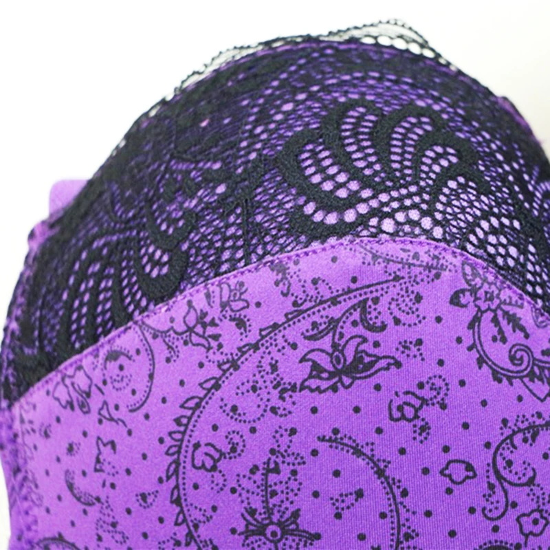 Комплект женского кружевного нижнего белья с чашками пуш ап и вышивкой|Комплекты