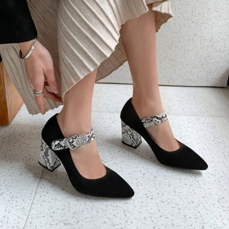 

Fanyuan heels Size 32-43 Women Pumps Shoes Fashion Serpentine Print Thick Heels Shoes Women Modern Metal Buckle Casual Footwear