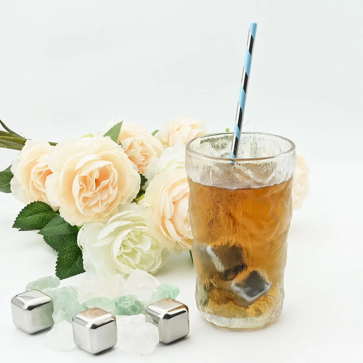 

Whisky Stones Ice Cubes Set Reusable Food Grade 18/10 Stainless Steel Ice Cubes Beer Fast Cooling Cube Chilling Rock Party Tool