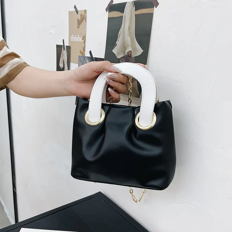 

2021 Women's Soft Leather Bags Fashion Shoulder Bag Simple and Versatile Messenger Bag Cool Women's Bag