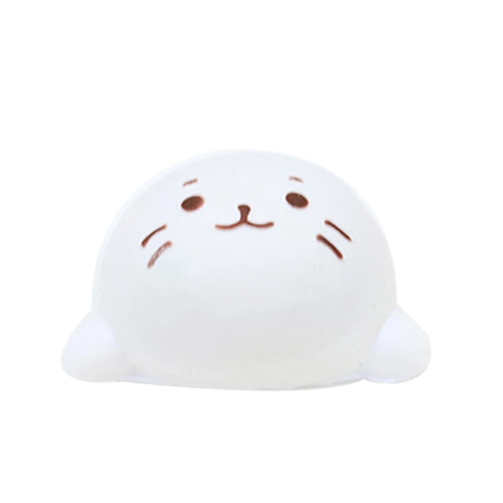 Милое выражение лица голова кошки медленно восстанавливающая форму кавайные