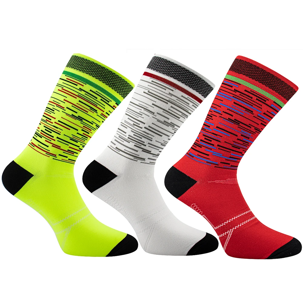 New style Cycling Socks Breathable Outdoor Sports Bike Socks Baketball Socks Men Women Running Footwear