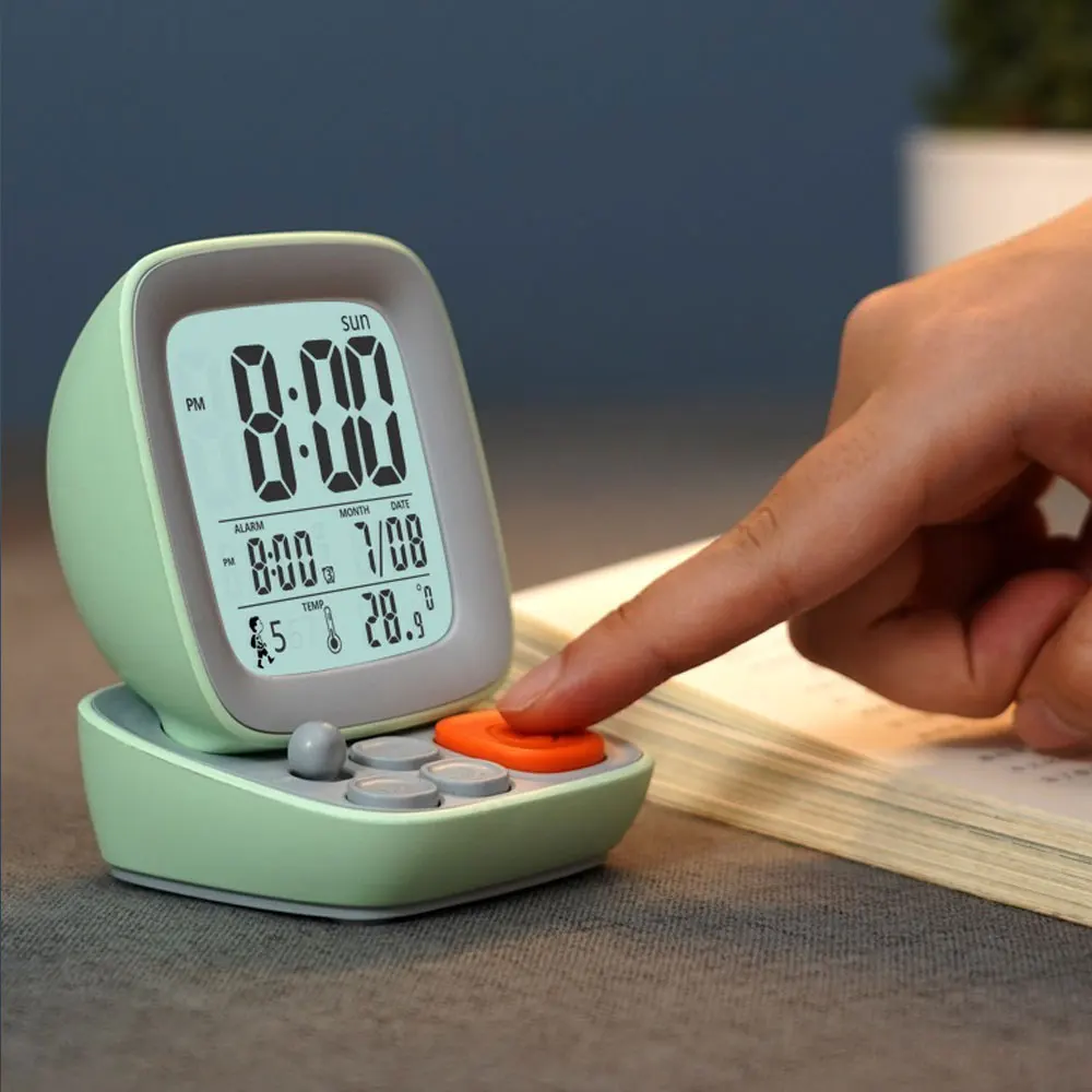 Будильник Детский цифровой в стиле ретро прикроватный столик с лампой для