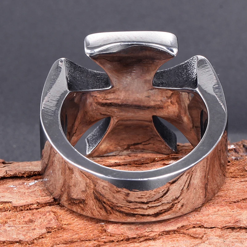 Классический 316L Нержавеющая сталь кольцо с железным крестом мужские черные