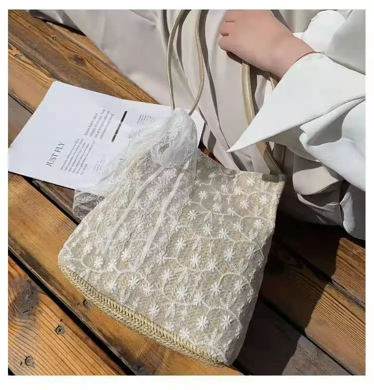 

Fashion Lady Literary Lace Hollow Versatile Summer Shoulder Bag Women Handmade Straw Bags