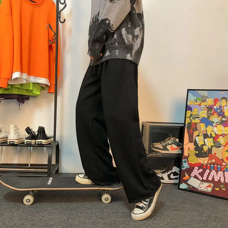 

2020 Autumn And Winter New Youth Popular Men's Loose Solid Color Ins Raw Edge Straight Leg Pants Fashion All-match Casual Pants