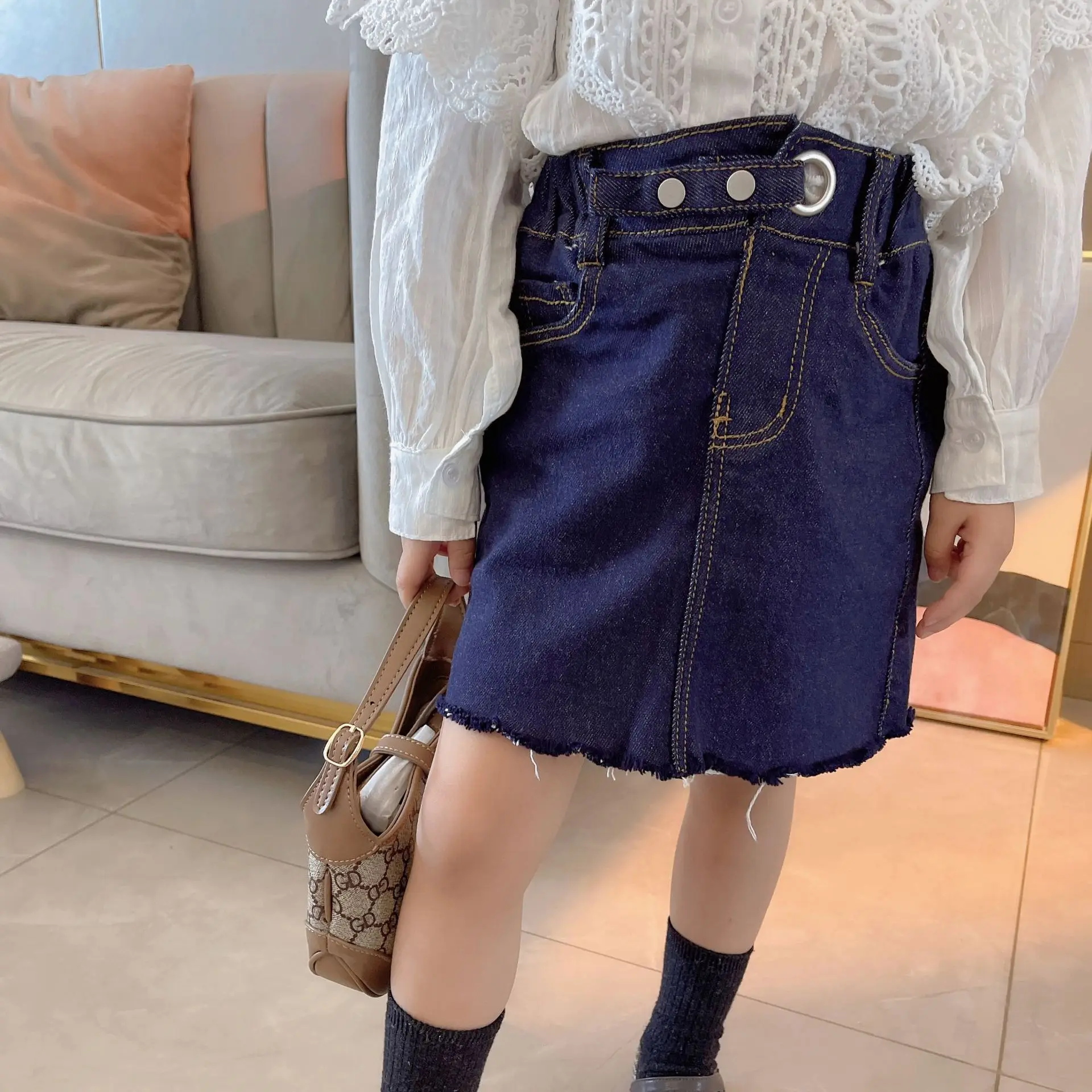 

Короткая юбка для девочек, осеннее платье, новинка 2021, детская ретро одежда, для детей среднего и старшего возраста