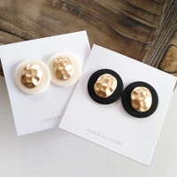 s925 needle fashion jewelry metal zinc alloy golden matte color white black stud earrings women jewelry for party gifts