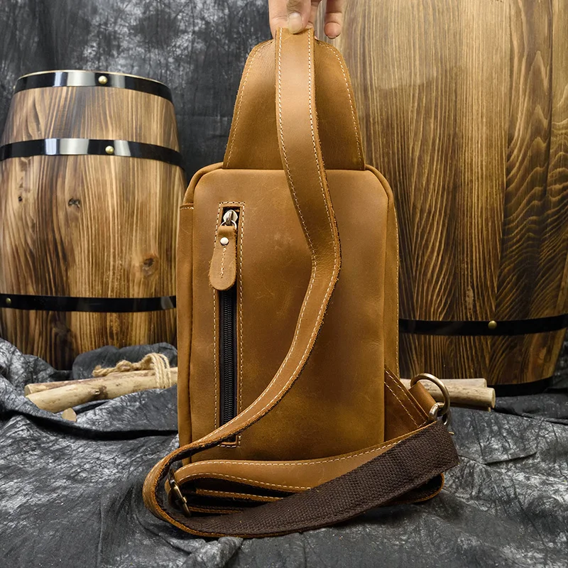 Мужская нагрудная сумка из натуральной кожи Однолямочный мессенджер кожаный