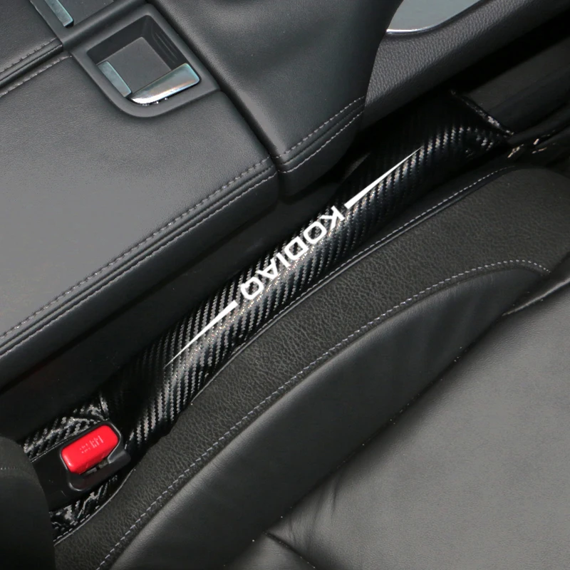 Чехол накладка из углеродного волокна для Skoda Octavia защитный чехол Fabia rapid yeti Kodiaq