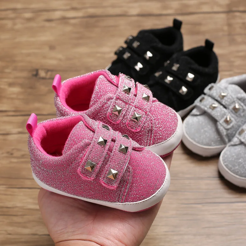

0-18M Cute Toddler Kids Boys Girls Canvas Sneakers Baby Shoes Rivet Sequined Soft Sole Crib Shoes