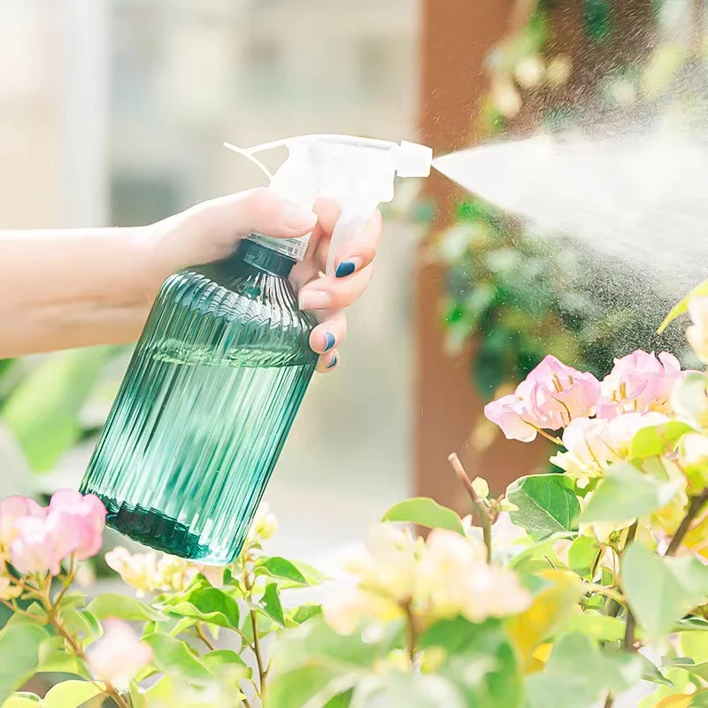 

Vintage Watering Can Flower Pouring transparent plastic Hand held Sprayer Bottle Kettle Atomizer for Gardening Cleaning Solution