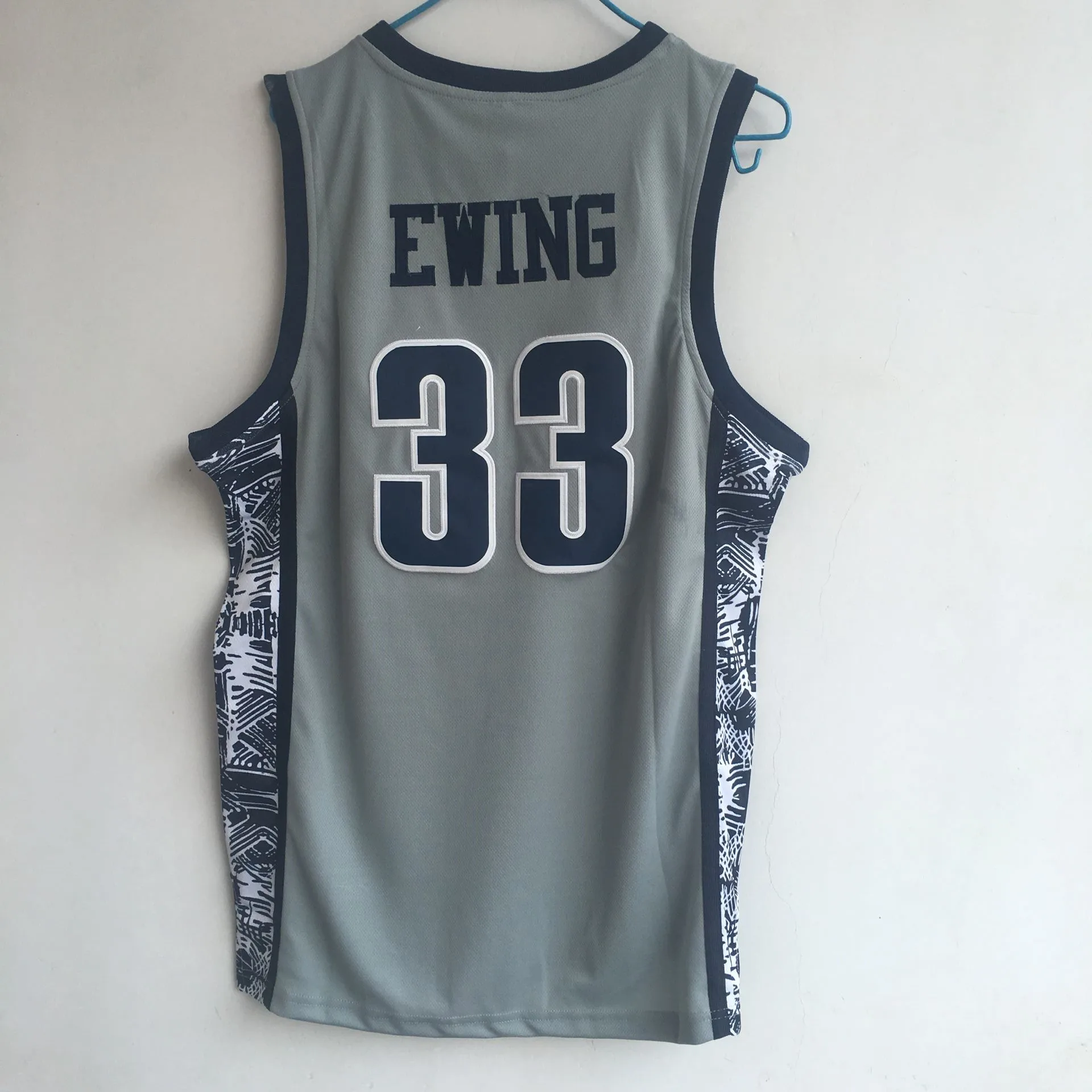 

Mens 33 Patrick Ewing Georgetown BASKETBALL JERSEY Embroidery Stitches Top Quality Stitched embroidery