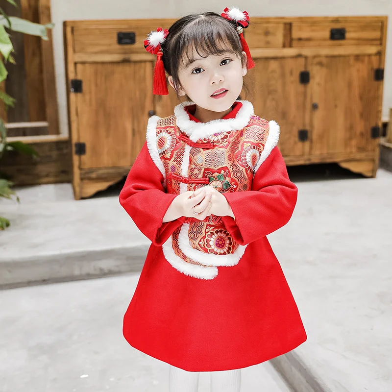 

Chinese Girls Traditional Cheongsam Dress Red Ancient Tang Suit Child Cute Plus Velvet Cheongsam Stage Performance 2022 New