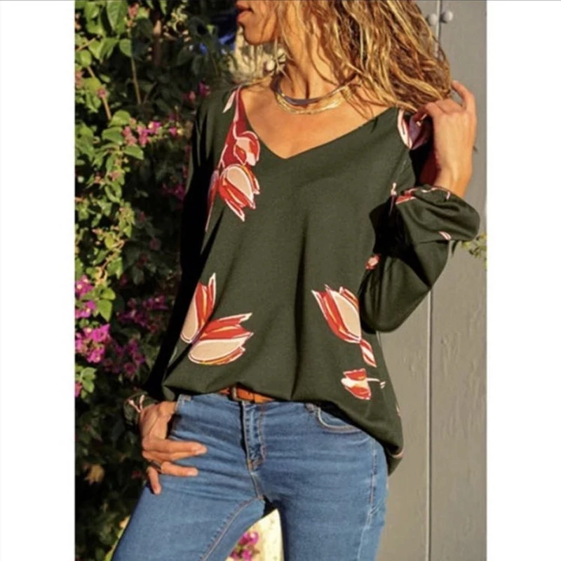 Женская рубашка с цветочным принтом Blockbuster длинным рукавом и v-образным вырезом |