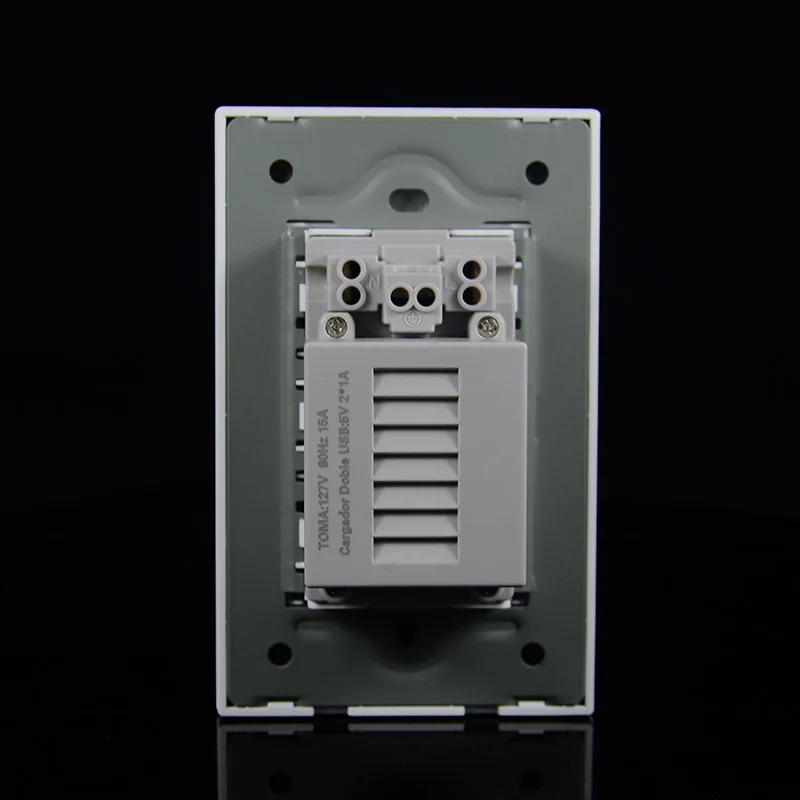 Розетка двухполюсная с 2USB портами 118 мм а|Уличные инструменты| |