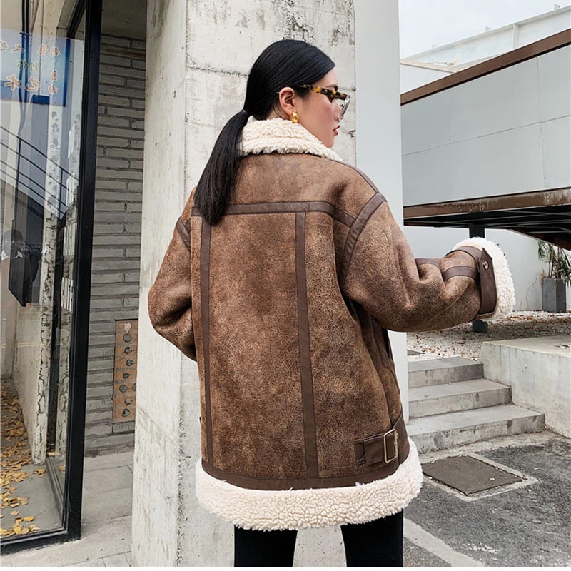 

Unua amo Winter Suede Jacket Women Thick Warm Turtleneck Biker Jacket 2020 Fashion Loose Hit Color High Quality Lambswool Coat